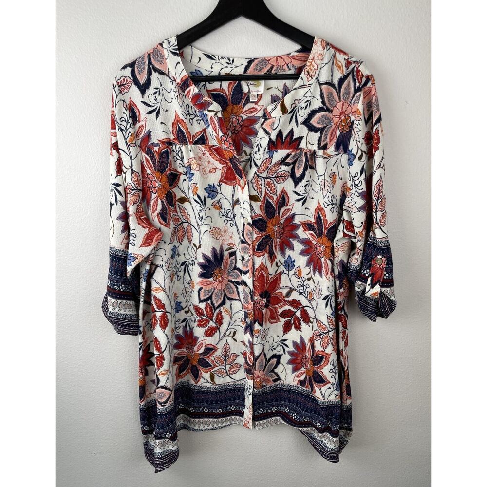 Fig and Flower Top Womens Size 2X White Red 1/2 Sleeve Floral Boho Hippie Button
